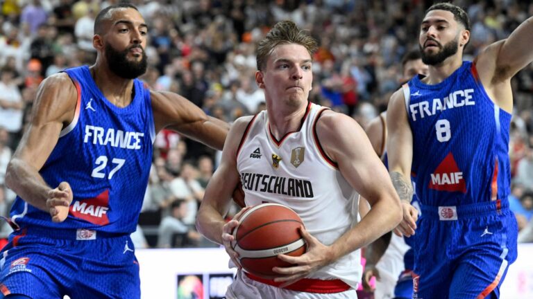 Breaking news : Wembanyama and Gobert of France are welcoming the “seclusion” of beginning the basketball tournament outside of Paris