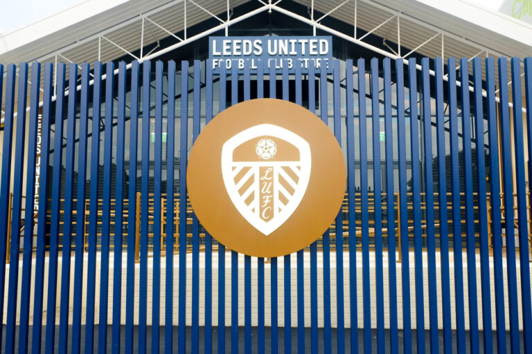 Der Hope Club kann den neuen Transferreichtum nutzen, um einen Spieler von Leeds United zu verpflichten – Dauerhafte Vereinbarung jetzt möglich.